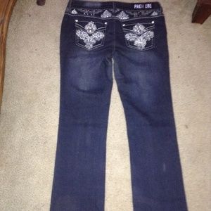 Rue 21 Premiere Women's jeans Size9/10 Regular.Mid rise Bootcut